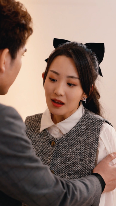 鱼跃在花见(粤语)